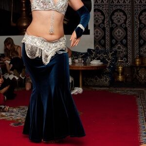 L.Rose Designs Navy Velvet Mermaid Skirt & Gauntlet Gloves